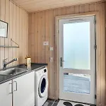 In With Kitchen 度假居 Tarm