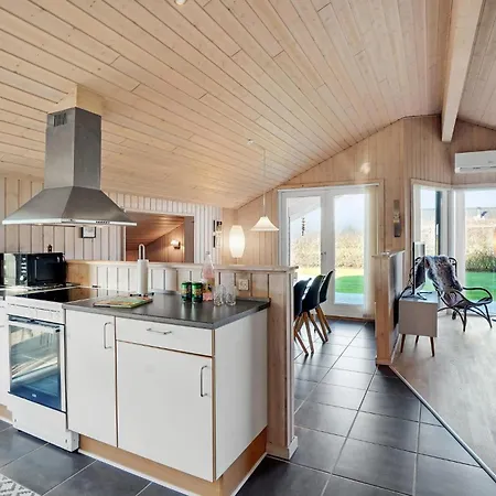 In With Kitchen *